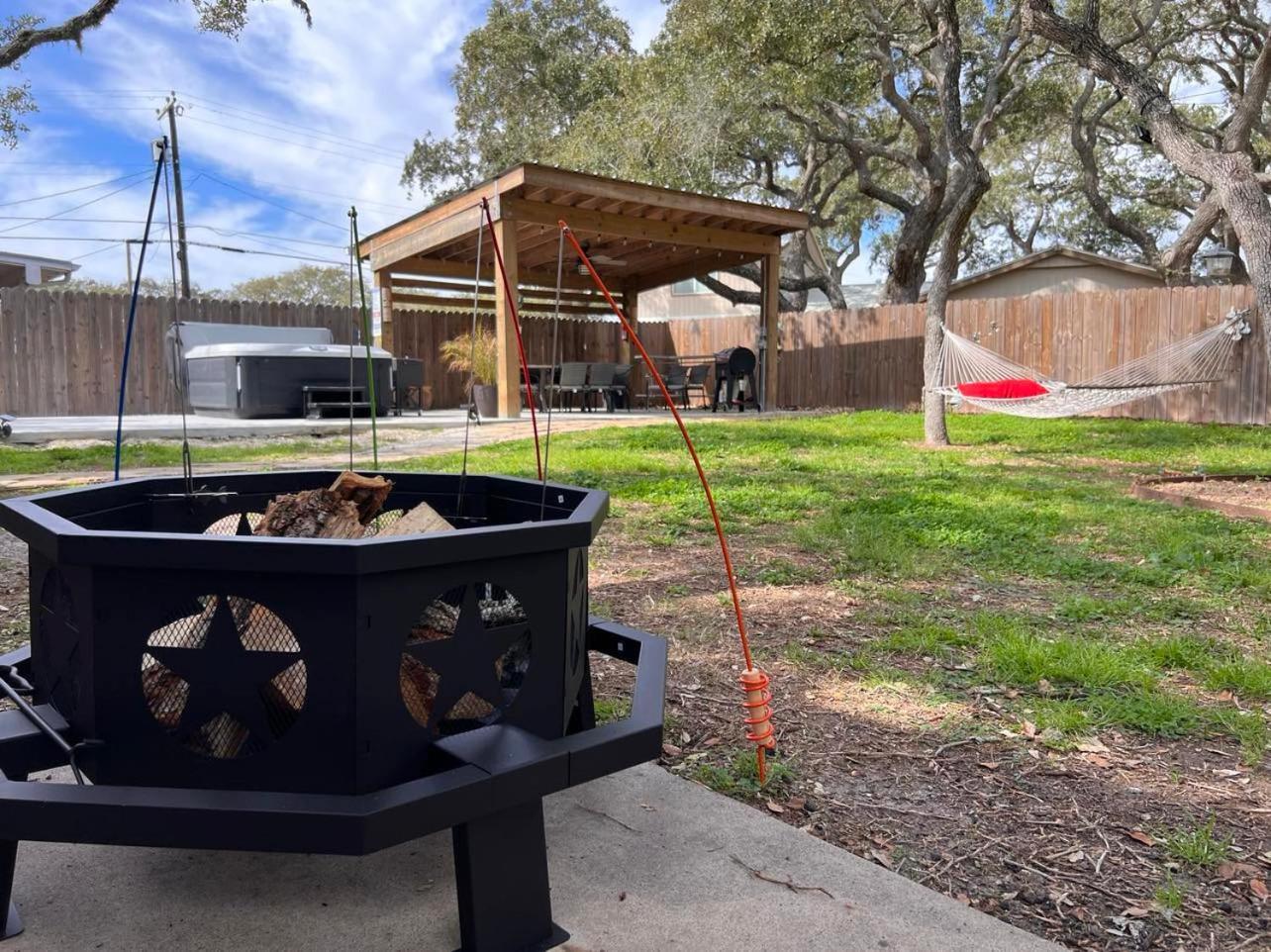 Willa Knot Bay Haven, Dog Friendly, Hot Tub, Fenced Yard, Patio And Grill, 3 Br Rockport Zewnętrze zdjęcie